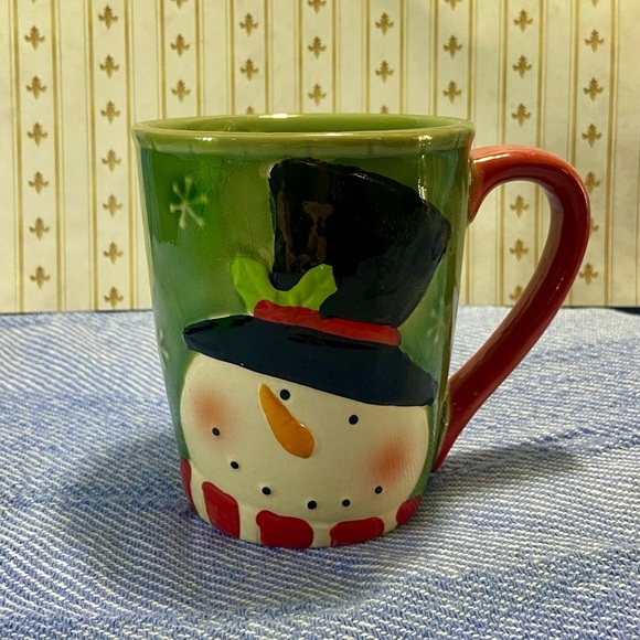 Other - 🍀 3/$15 Festive Snowman Mug with Red Handle